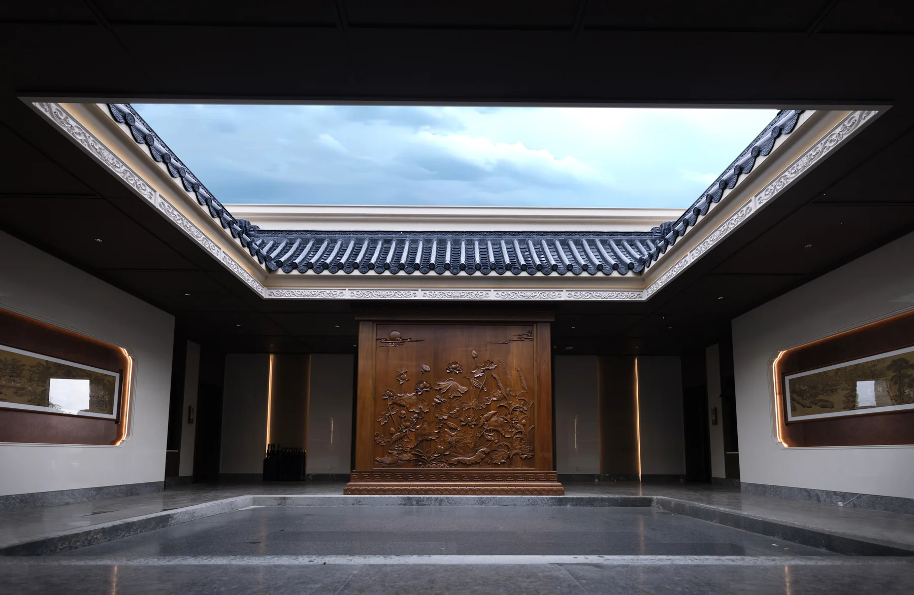 Jieyang entrance courtyard