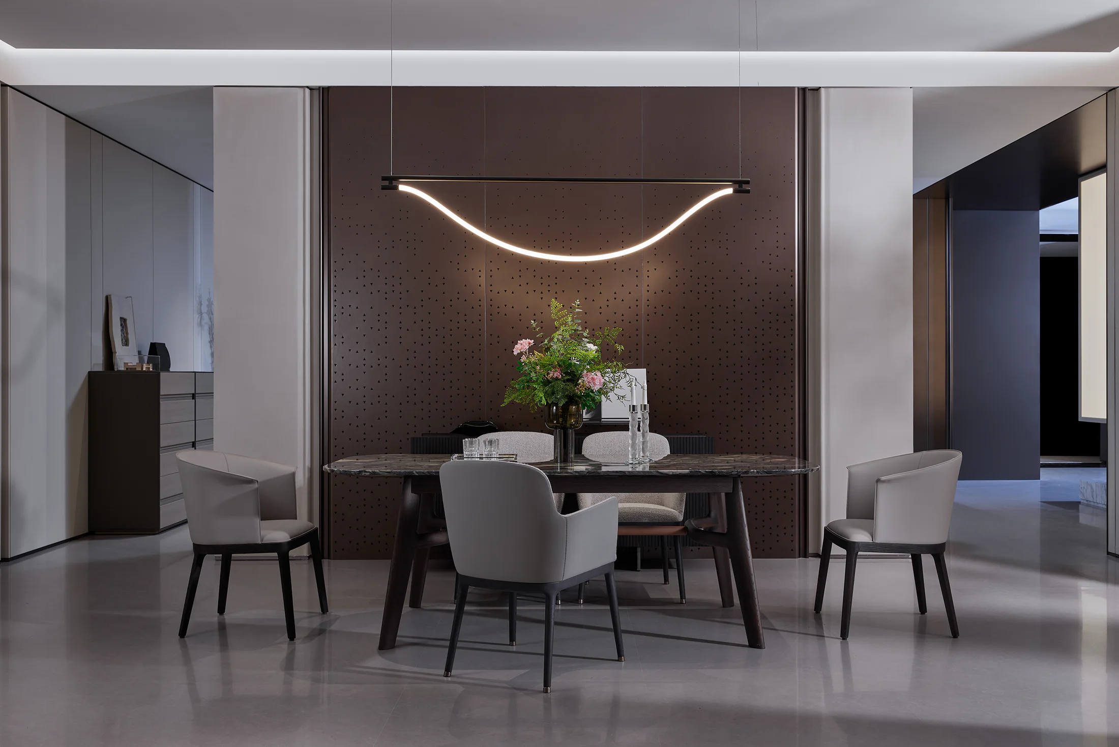 POSEENA dining space